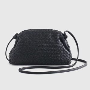 Quince Handwoven Italian Leather Pouch Crossbody (Like-new)